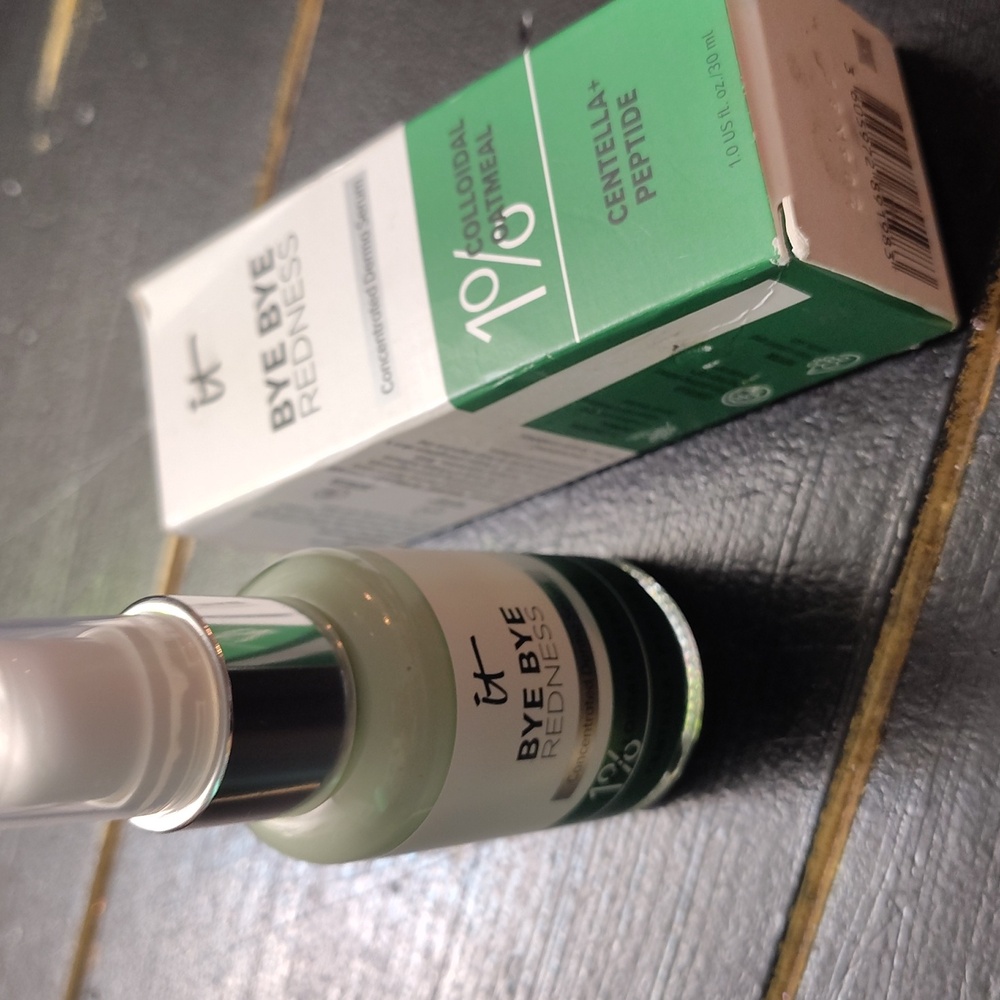 IT Cosmetics Bye Bye Redness Concentrated Derma Serum - Green and White - Picture 14 of 14